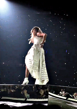  Taylor সত্বর ♡ Who's Afraid of Little Old Me? | The Eras Tour | Paris, France | May 9, 2024