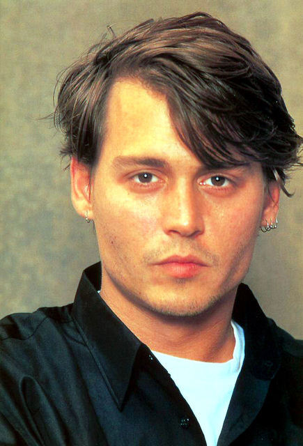 With au without glasses? - Johnny Depp - fanpop
