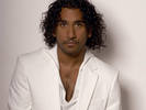  Naveen Andrews (Jafar)